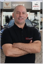 Janos Laszka - Kraftfahrzeugmechaniker